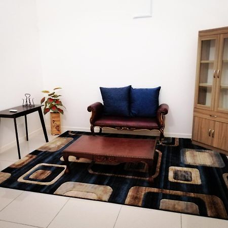 A&D Home-Stay @Kota Warisan, Sepang Ngoại thất bức ảnh