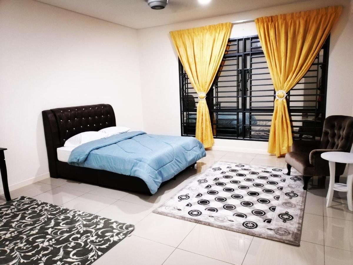 A&D Home-Stay @Kota Warisan, Sepang Ngoại thất bức ảnh